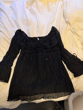 Black with silver pattern puff sleeve sweetheart mini dress American Eagle